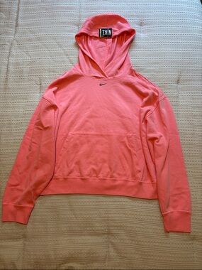 Nike Women's Lightweight Hoodie in Hot Pink/Coral